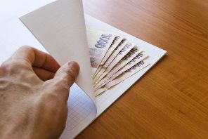 LA DICTADURA DE LA LEY CONTRA LA CORRUPCIÓN