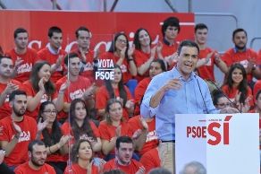 PSOE: DE ACCESORIO A NECESARIO