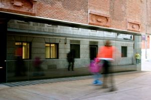 SERVICIOS PÚBLICOS Y FISCALIDAD