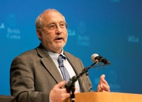 JOSEPH STIGLITZ EN EL PARLAMENTO EUROPEO