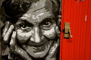 PRIMERO FUERON A POR LAS VIUDAS…