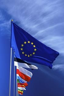 ¿LA UNIÓN EUROPEA SE DESPIERTA?