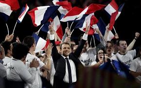 MACRON DERROTA AL NACIONAL-POPULISMO CON UN AMBIGUO OPTIMISMO