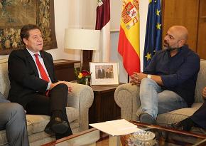 SERPIENTE (NEOLIBERAL) DE VERANO