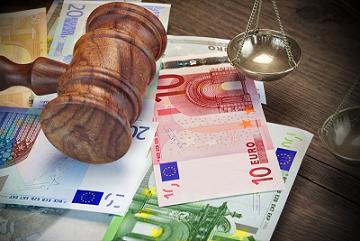¿SE ESTÁ LLEVANDO A CATALUÑA HACIA UNA CATÁSTROFE ECONÓMICA?