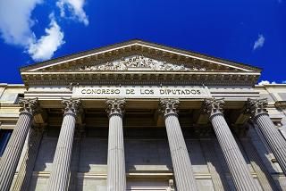 DESPUÉS DEL 155, LA POLÍTICA