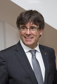 PUIGDEMONT, MÁS PERIODISMO