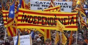 EL INDEPENDENTISMO SE DESBORDA