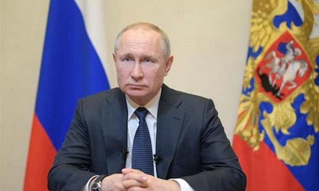 RUSIA: PUTIN SE AUTOCONFINA
