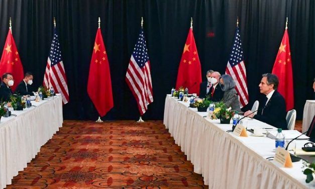 YANG Y VANG: LA DUALIDAD DEL PULSO EEUU-CHINA