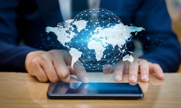 CONECTADOS A INTERNET EL 42% DEL TIEMPO QUE ESTAMOS DESPIERTOS