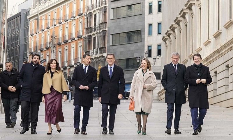 LA DERECHA QUIEBRA LA SEPARACIÓN DE PODERES EN EL SENADO