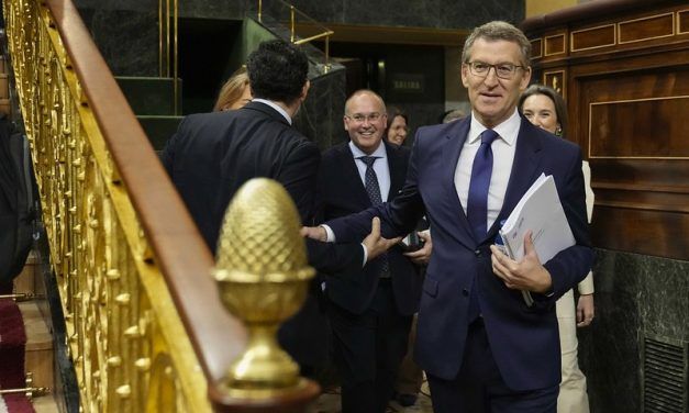 LA OPOSICIÓN PP-VOX, LEJOS DEL INTERÉS DE LOS ESPAÑOLES