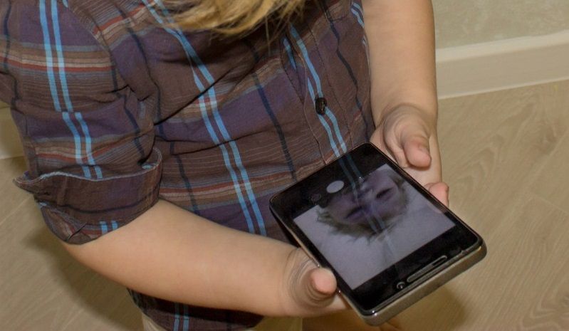 LOS RIESGOS DE INTERNET ENTRE “LOS MÁS BAJITOS”