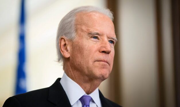 BIDEN Y LA DEFENSA DE LA DEMOCRACIA