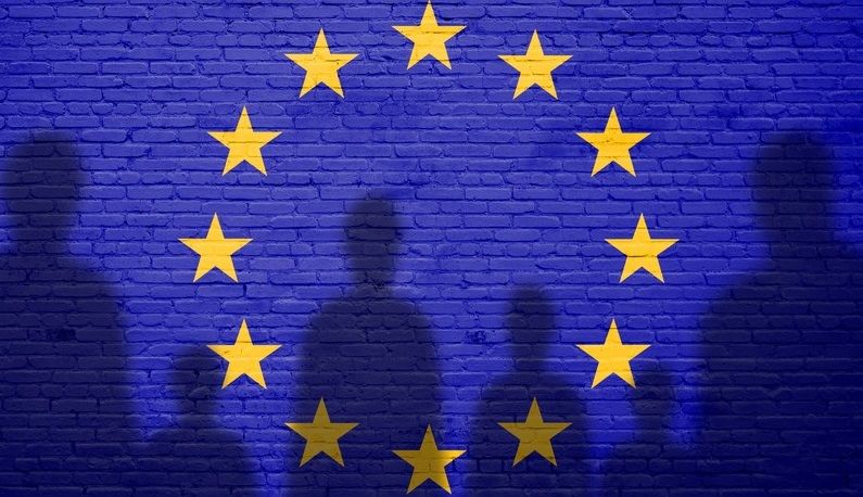 EUROPA, EN LA TRAMPA BÉLICA