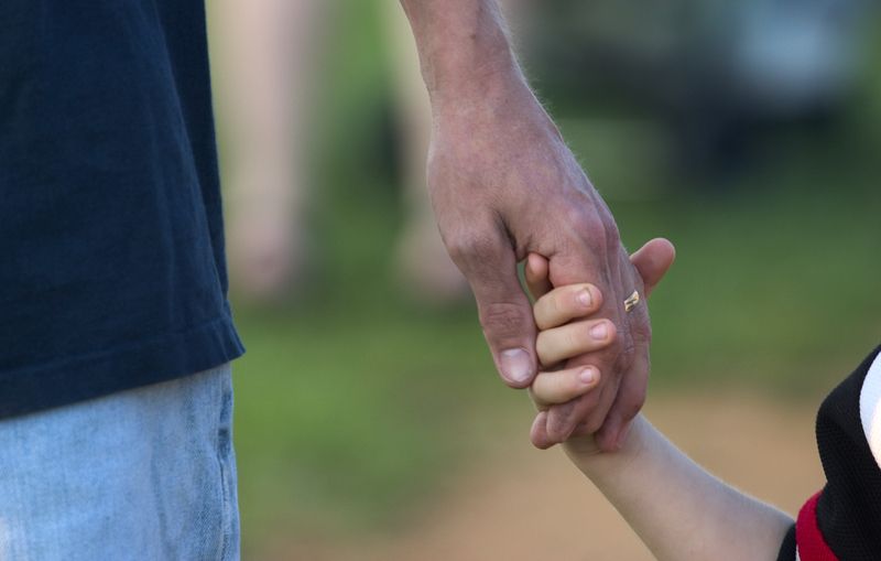 EL DERECHO A TENER HIJOS ¿UN DERECHO?