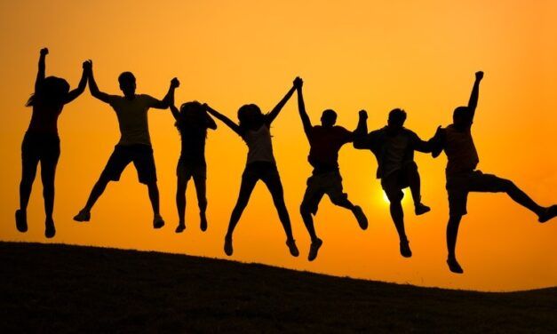 FELICIDAD, ¡DIVINO TESORO!
