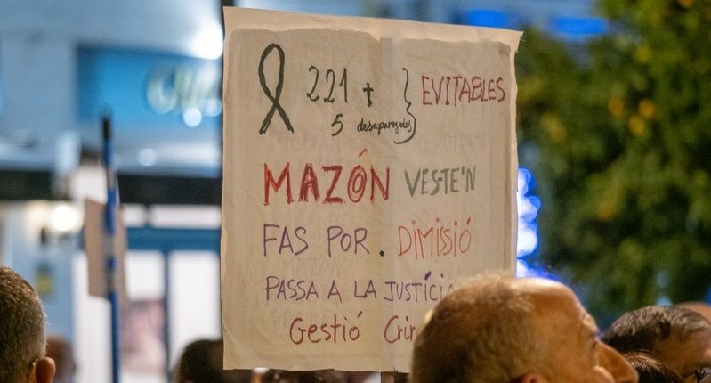 CUARTA SEMANA ENTRE FANGO Y SIN SALIR DEL TÚNEL