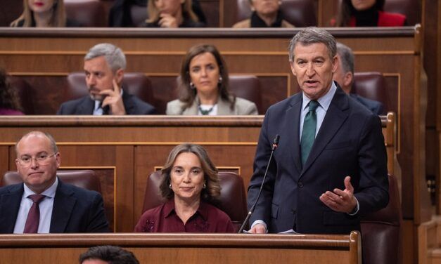 LA POLÍTICA PARA ADULTOS ERA GOBERNAR CONTRA LOS GOBERNADOS