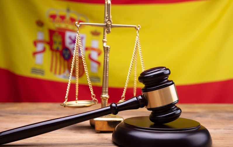 EL PP, CONTRA LA INSTITUCIÓN GARANTE DE LA DEMOCRACIA EN ESPAÑA