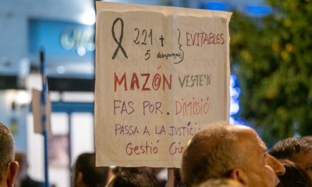 CARLOS MAZÓN AHOGA AL PP