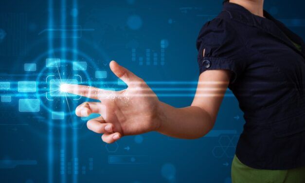 HIPERINDIVIDUALIZACIÓN EN MUNDOS VIRTUALES