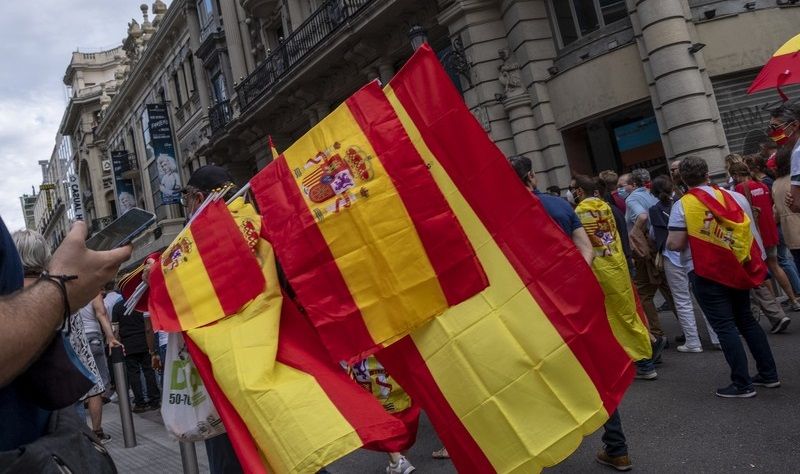 ¿NÚÑEZ FEIJÓO Y SUS CINCUENTA MIL MANIFESTANTES SABEN LO QUE ES LA DEMOCRACIA REPRESENTATIVA?