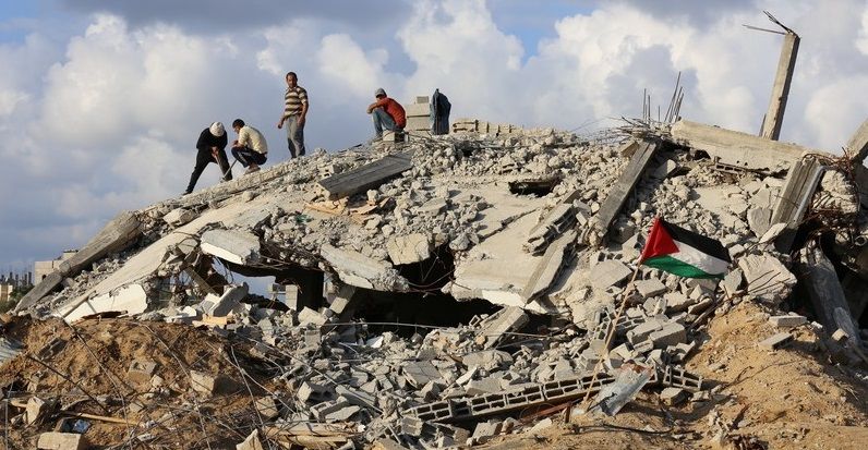 DE GAZA A CALIFORNIA: FUERZA SIN LEY
