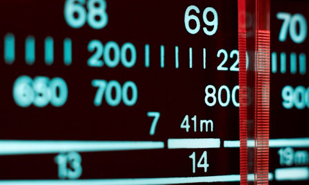 LA RADIO Y LA IMPORTANCIA DE LAS TERTULIAS