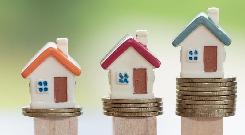 EL DERECHO A LA VIVIENDA