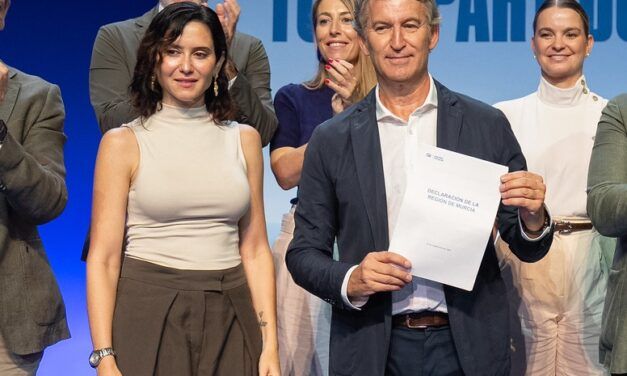 ISABEL Y ALBERTO, CRÓNICA DE UNA GUERRA ANUNCIADA
