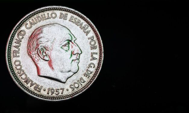EL RECUERDO DE VOTO EN LA VALORACIÓN DE LOS AÑOS DE DICTADURA FRANQUISTA