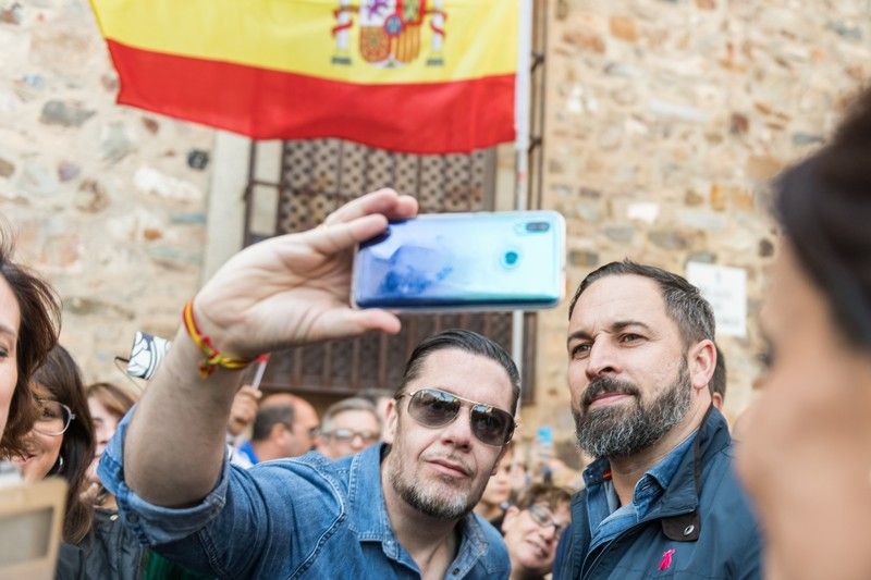 O SÁNCHEZ O ABASCAL