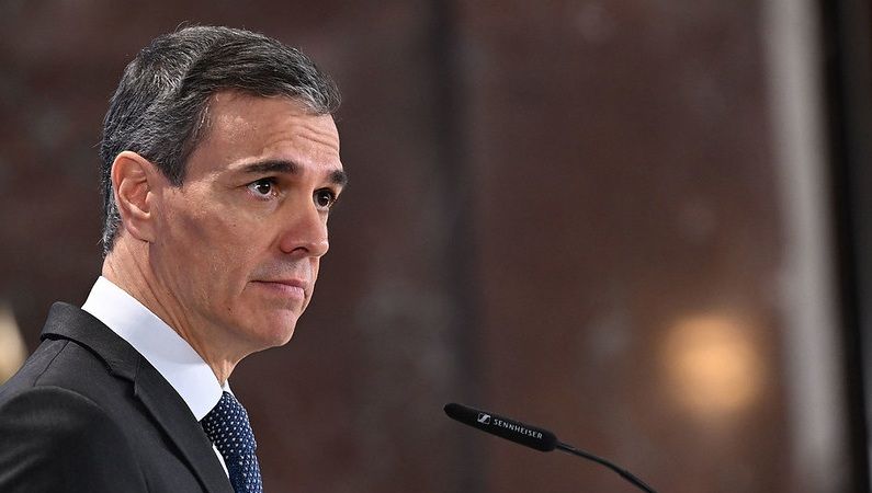 UN PRESIDENTE HOMICIDA, UN ESTADO AL MARGEN DEL DERECHO INTERNACIONAL Y DE SU PROPIO DERECHO. UNAS POTENCIAS ARRODILLADAS ANTE TRUMP