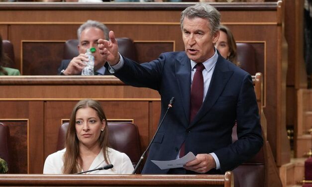 ESPAÑA NECESITA UN LÍDER SOLVENTE DE LA OPOSICIÓN, NO UN POLÍTICO MENDICANTE