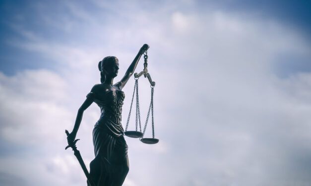 EL PODER JUDICIAL TIENE UN PROBLEMA