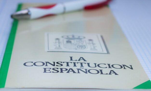 LA DEMOCRACIA EN EL TRABAJO