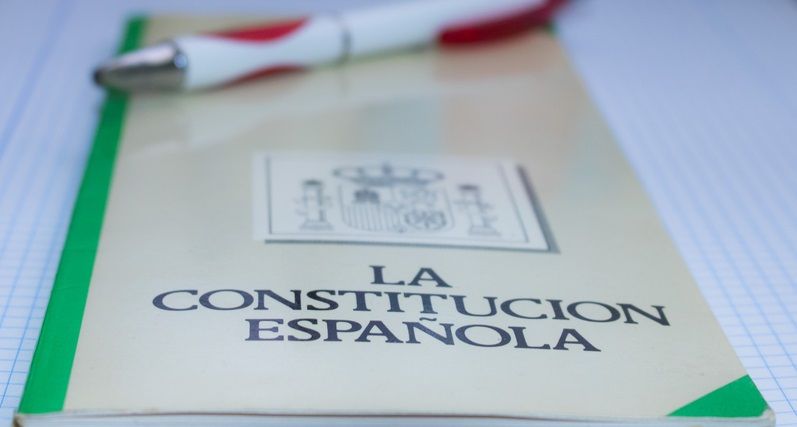 LA DEMOCRACIA EN EL TRABAJO