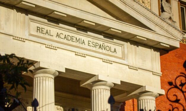 DICCIONARIO DE USO DEL ESPAÑOL JURÍDICO