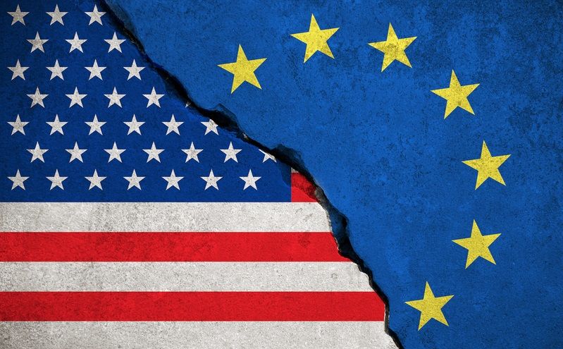 TRUMP NO RETIRA LA TARJETA ROJA A EUROPA
