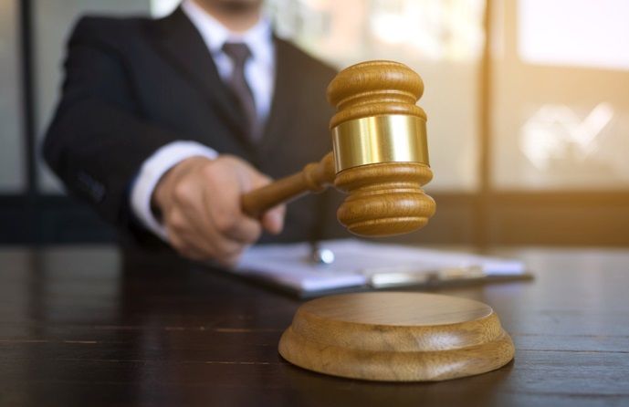 LOS JUECES NO ESTÁN PARA CAMBIAR GOBIERNOS