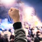 DEFENDER LOS DERECHOS HUMANOS “COMO UNA TRINCHERA”