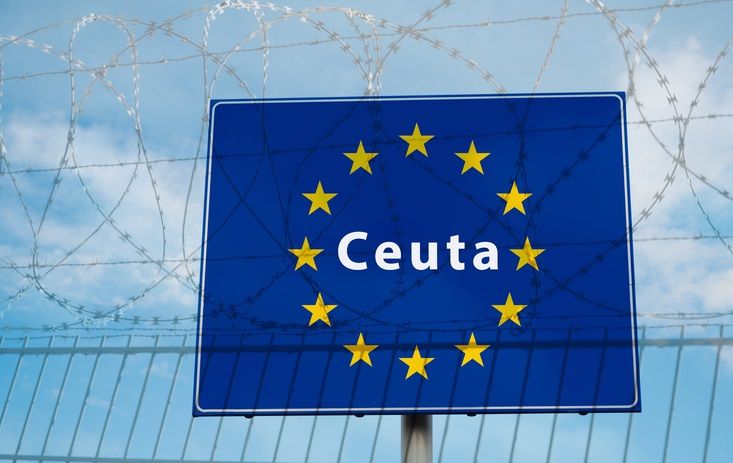 CEUTA: LOS QUE AYUDAN, LOS QUE ESTORBAN Y LOS QUE REVIENTAN
